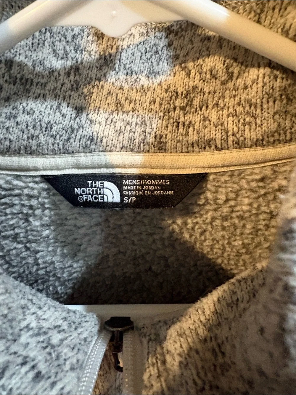 The north face Gordon Lyons quarter zip pullover light gray men’s small